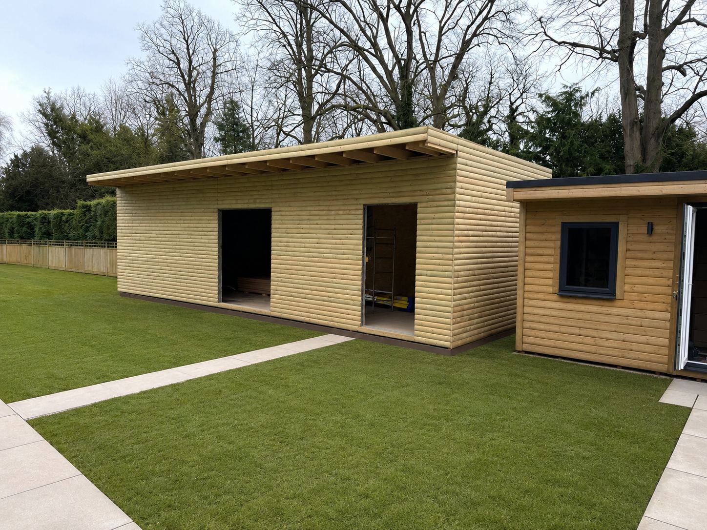 Garden room cladding and fit-out — Crowthorne Construction